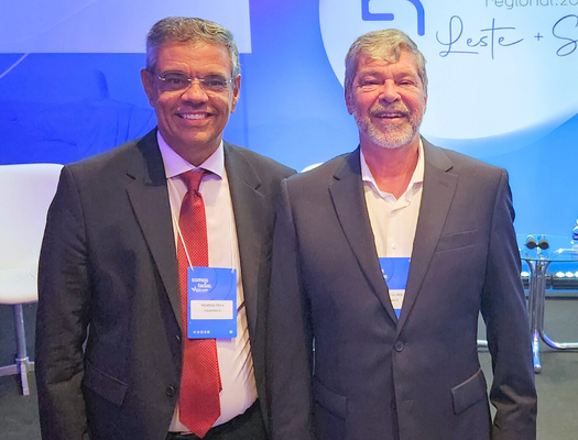 FOTO_FQUE_POR_DENTRO_81_26